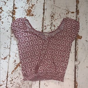 Off the shoulder shirt sleeve shirt